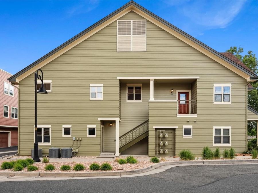 Front of 5480 Allison Street Unit: 200, Arvada, Colorado, sold by Steve Calley.