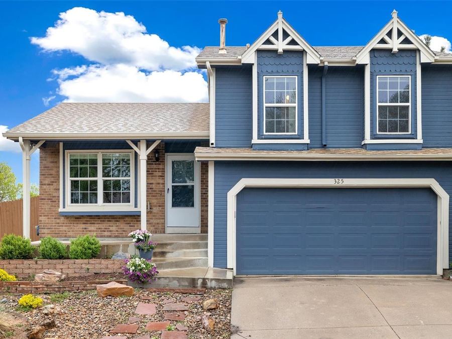 Front of 325 Mulberry Circle, Broomfield, Colorado, sold by Steve Calley.